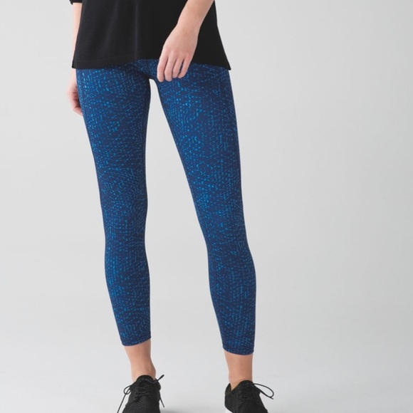 Lululemon Pure Practice Pant Leggings 25” Blue 6 High Waisted - Picture 3 of 11